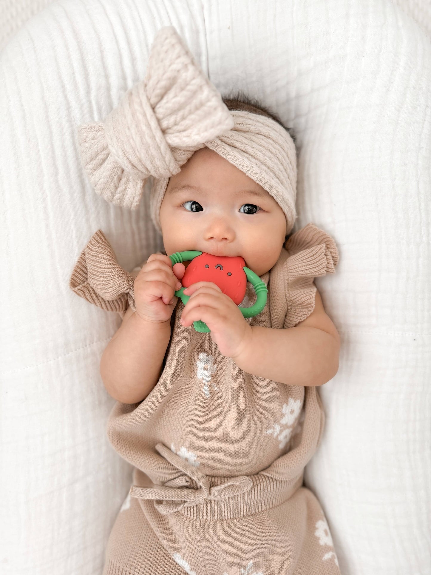 Itzy Ritzy - Chew Crew Silicone Handle Teether
