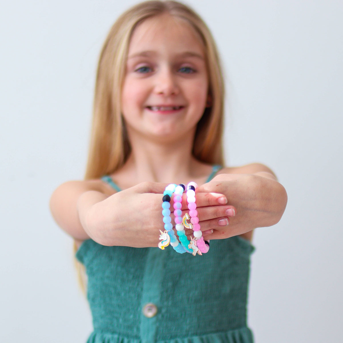 Frog Sac Glow in the Dark Unicorn Charm Bubble Bracelets, 3-Pack