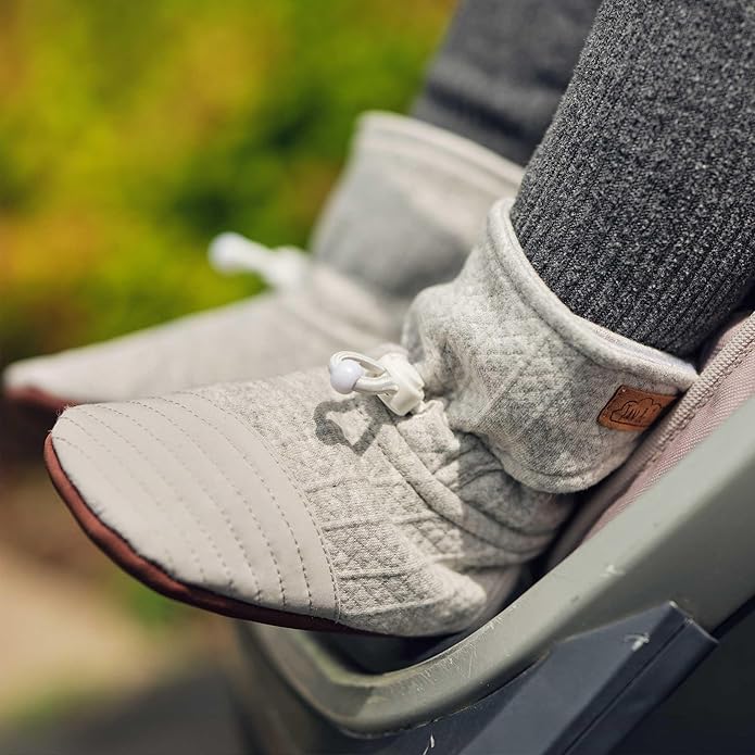 Jan & Jul - Adjustable Stay-Put Lite Booties for Babies, Cotton Blend - Egg Blue