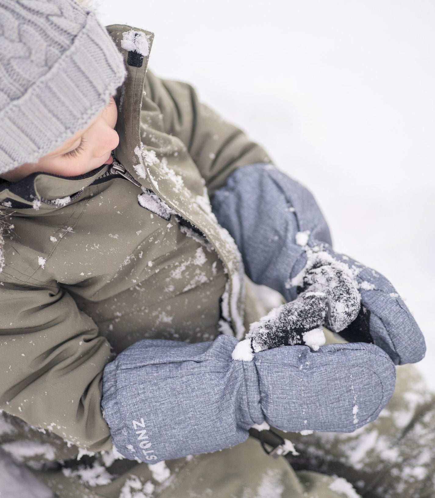 Stonz Snow Mitt Kid - Easy-on, Insulated, Waterproof Mittens