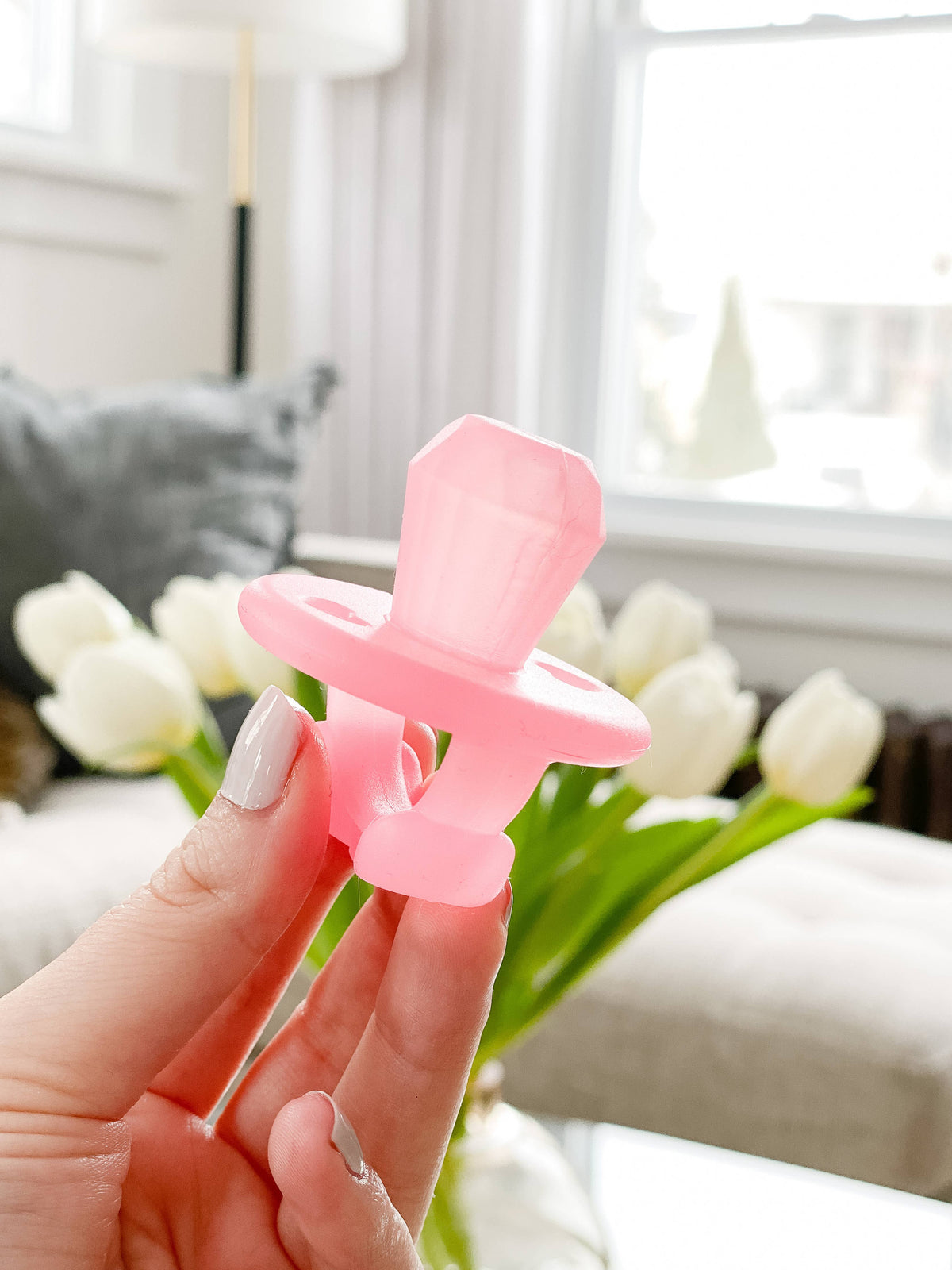 Itzy Ritzy - Teensy Teether Soothing Silicone Teether: Diamond