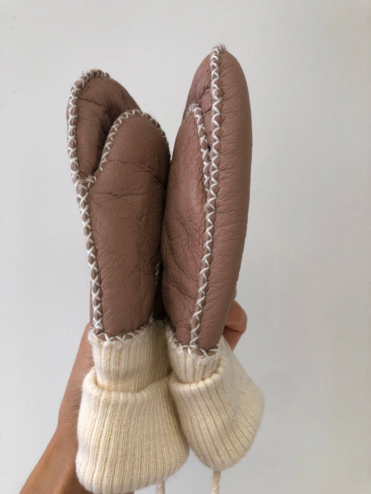 Billy Bamboo - KIDS SHEARLING MITTENS: Light gray