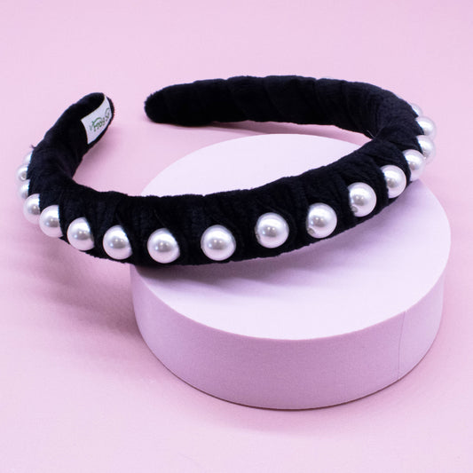 Frog Sac - Black Velvet Wrapped Pearl Headband