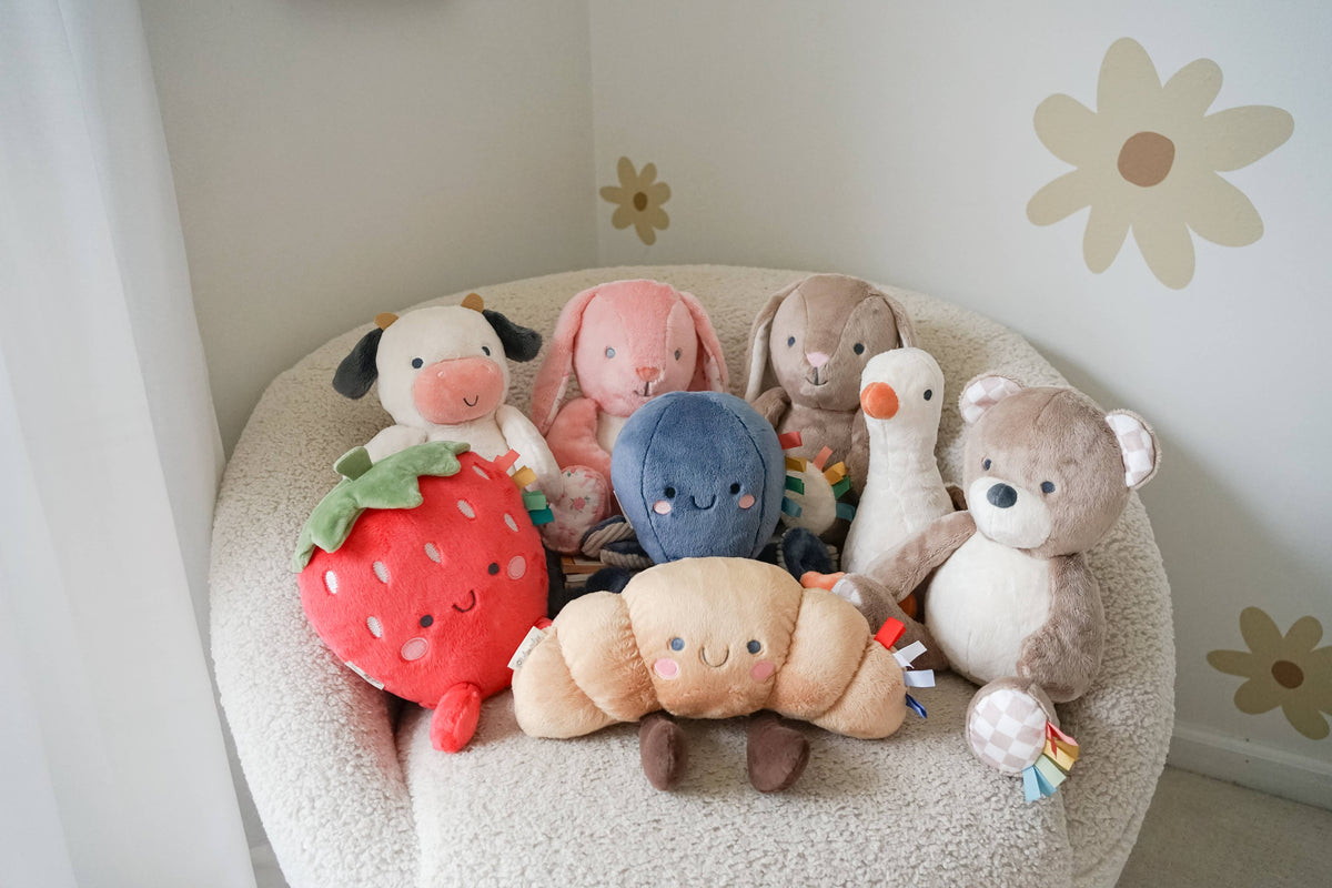 Itzy Ritzy - Sweetie Snuggles Plush: Octopus