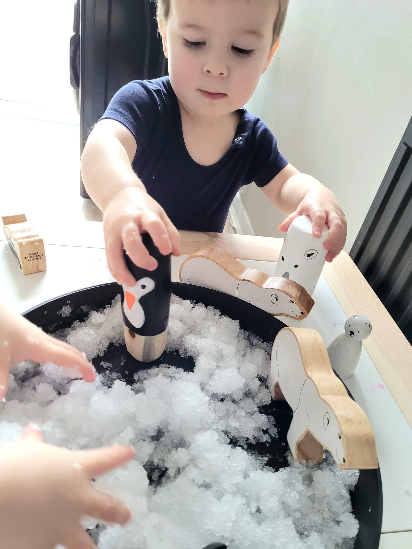 Zimpli Arctic Snoplay Diy Sensory Fake Snow Toy