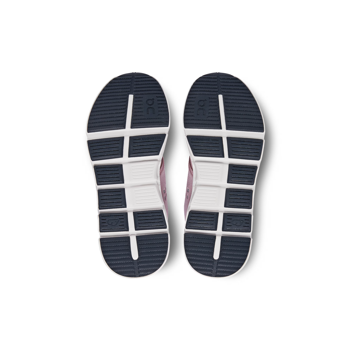 On Cloud Play Kids Running Shoe – Additional View 1