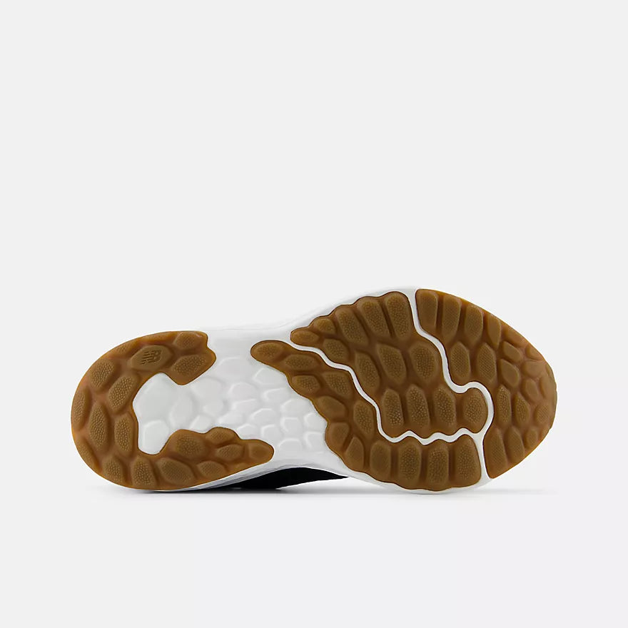 New Balance - Fresh Foam Arishi v4 Running Shoes - Bungee Lace with Top Strap - Little Kid - Black