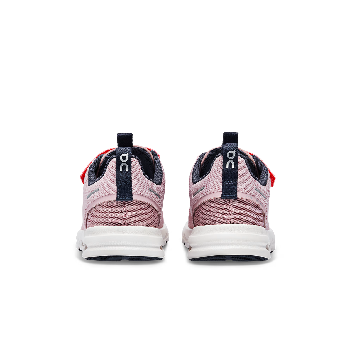 On Cloud Play Kids Running Shoe – Additional View 2