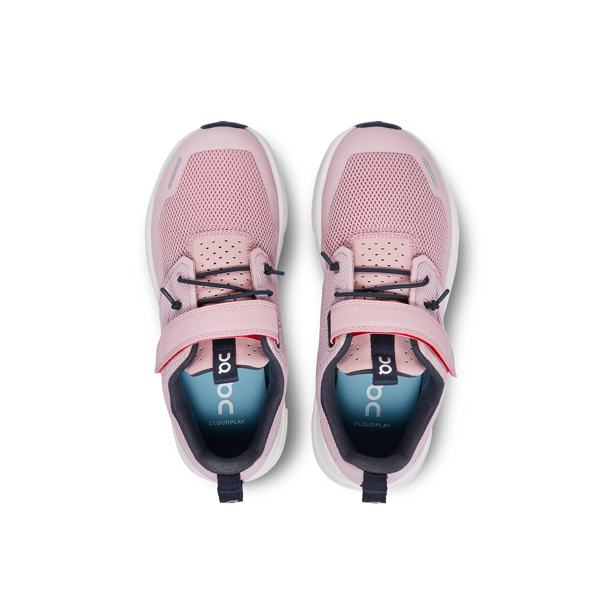 On Cloud Play Kids Running Shoe – Detail View
