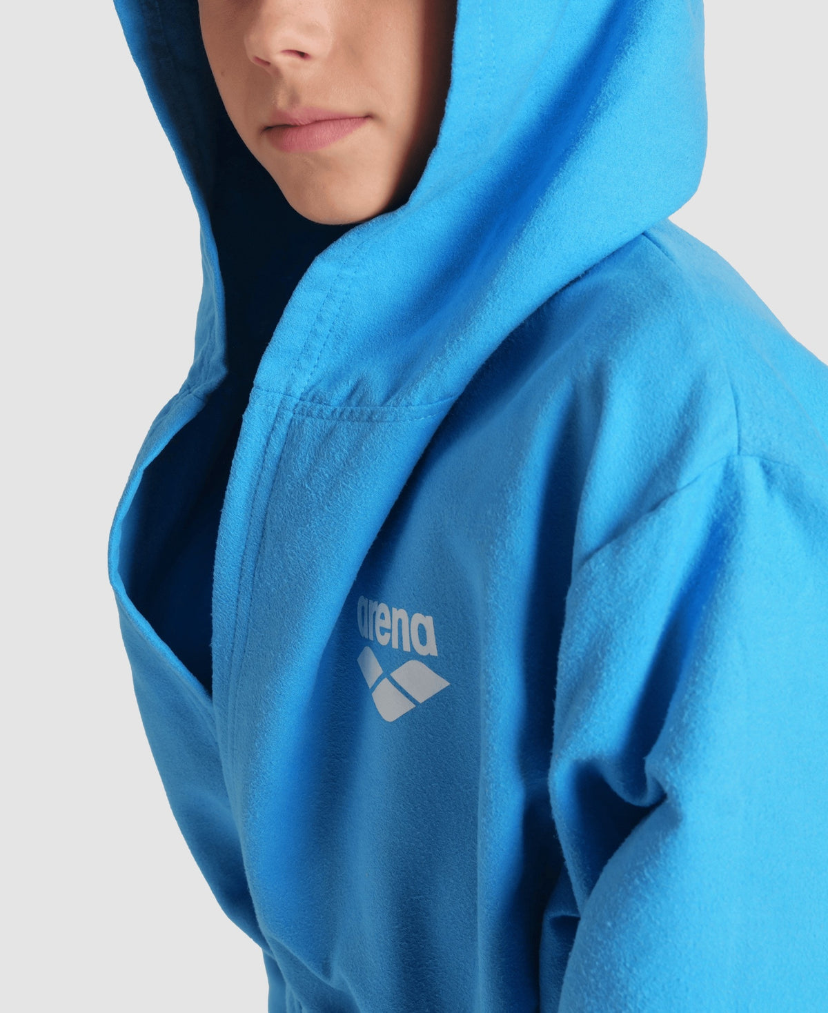 Arena Zeal Jr. Robe