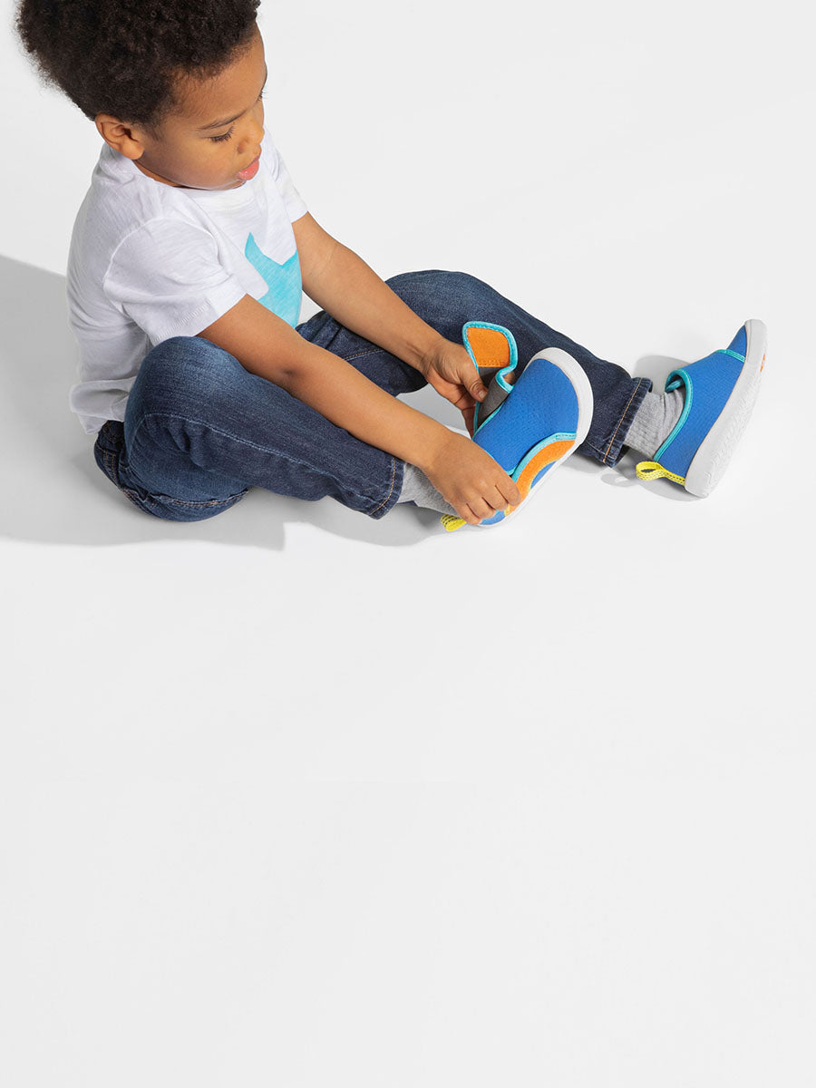 BOGS - Baby Kicker Hook & Loop Waterproof Shoes