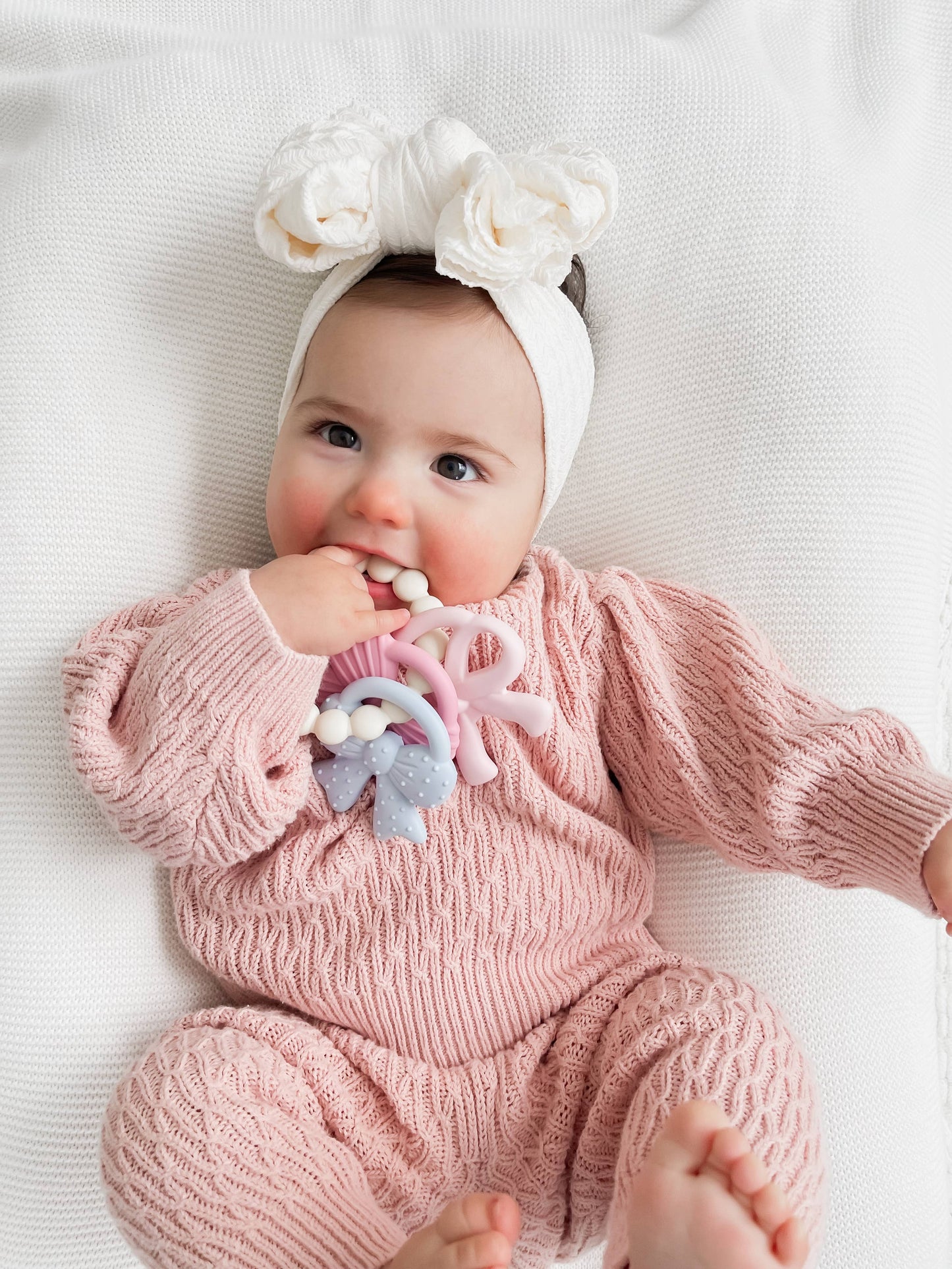 Itzy Ritzy - Itzy Bow Trio Silicone Teether