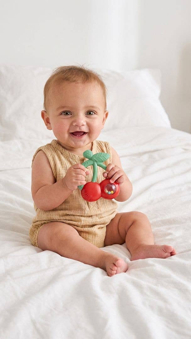 Itzy Ritzy - Bitzy Shake - Silicone Teether with Rattle