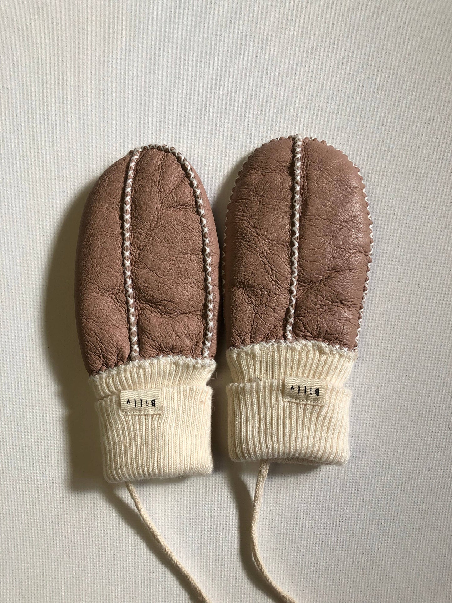 Billy Bamboo - KIDS SHEARLING MITTENS: Holly red