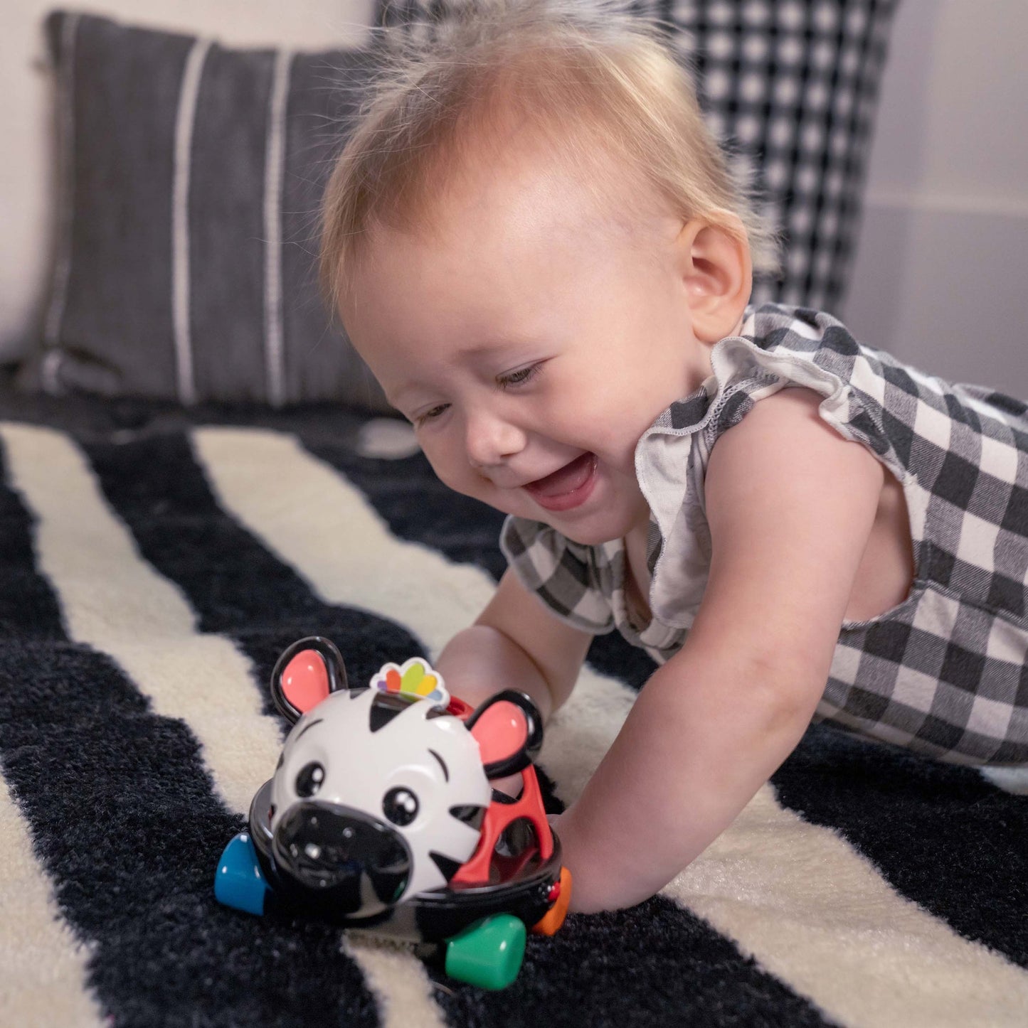 BABY EINSTEIN - Oball Curious Car & Rattle - Zen