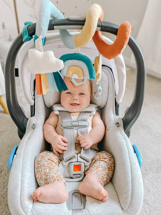 Itzy Ritzy - Itzy Bitzy Spiral Car Seat Activity Toy