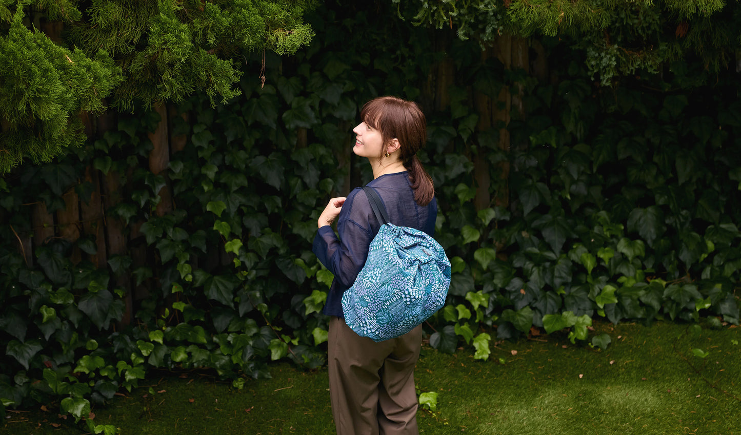 Shupatto Recycled Compact One-Pull Foldable Bag - M