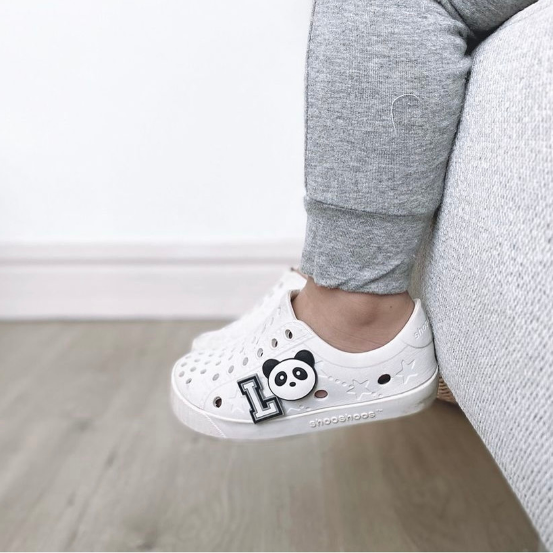 Shooshoos -  Poppit Alphabet: E