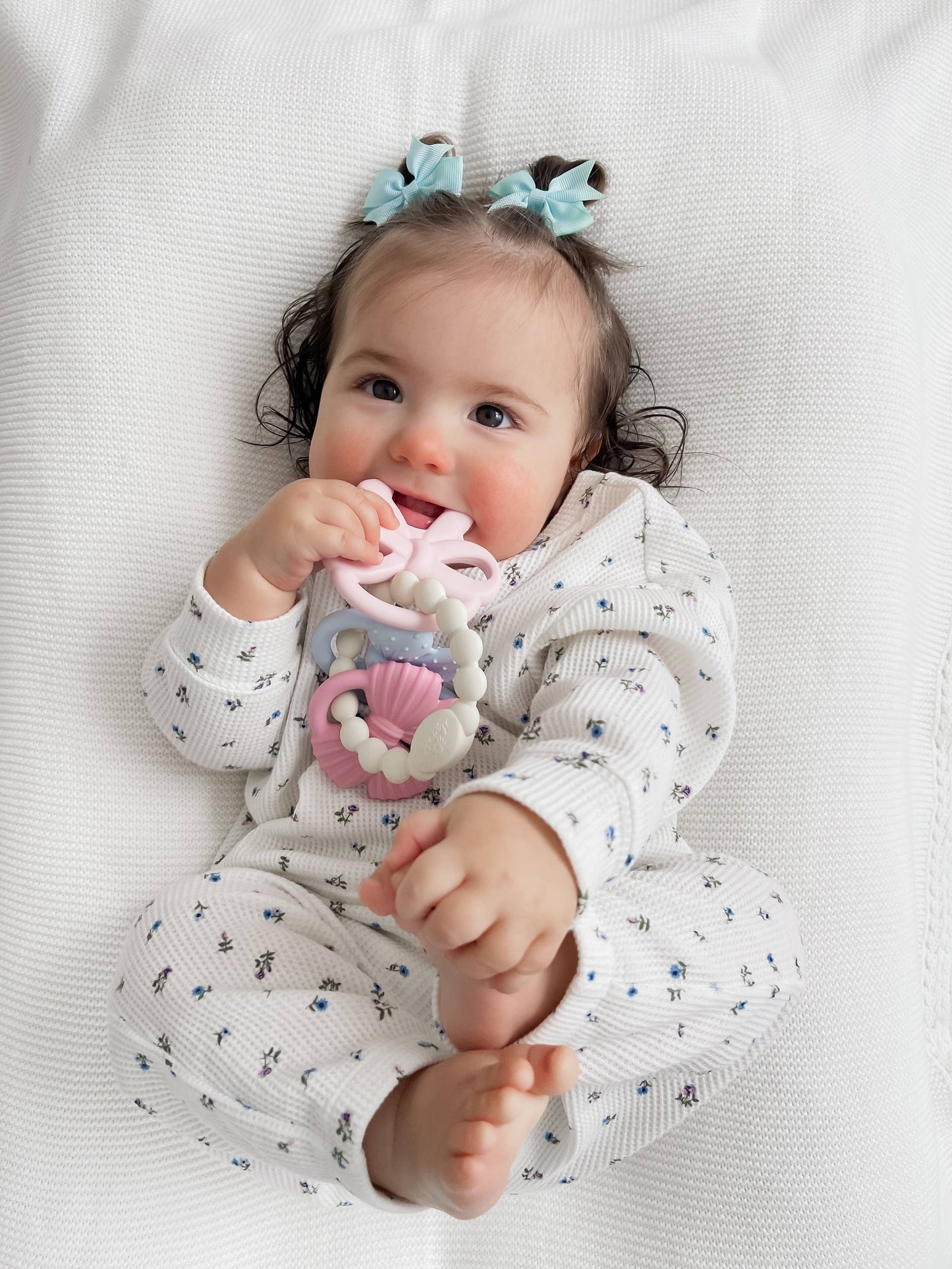 Itzy Ritzy - Itzy Bow Trio Silicone Teether