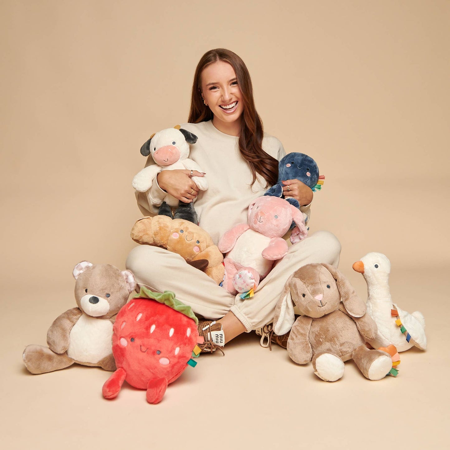 Itzy Ritzy - Sweetie Snuggles™ Plush: Croissant