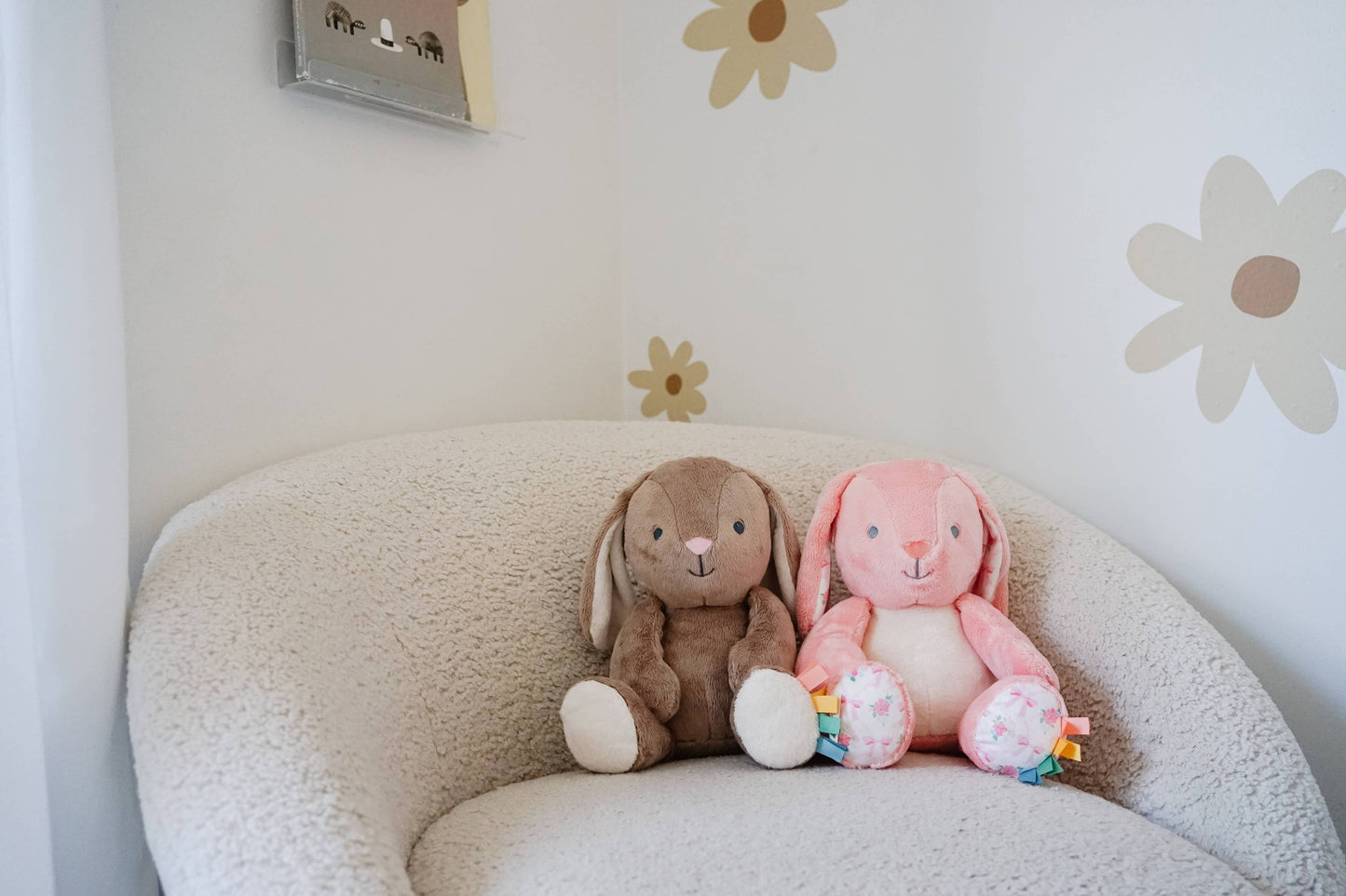 Itzy Ritzy - Sweetie Snuggles Plush: Cake