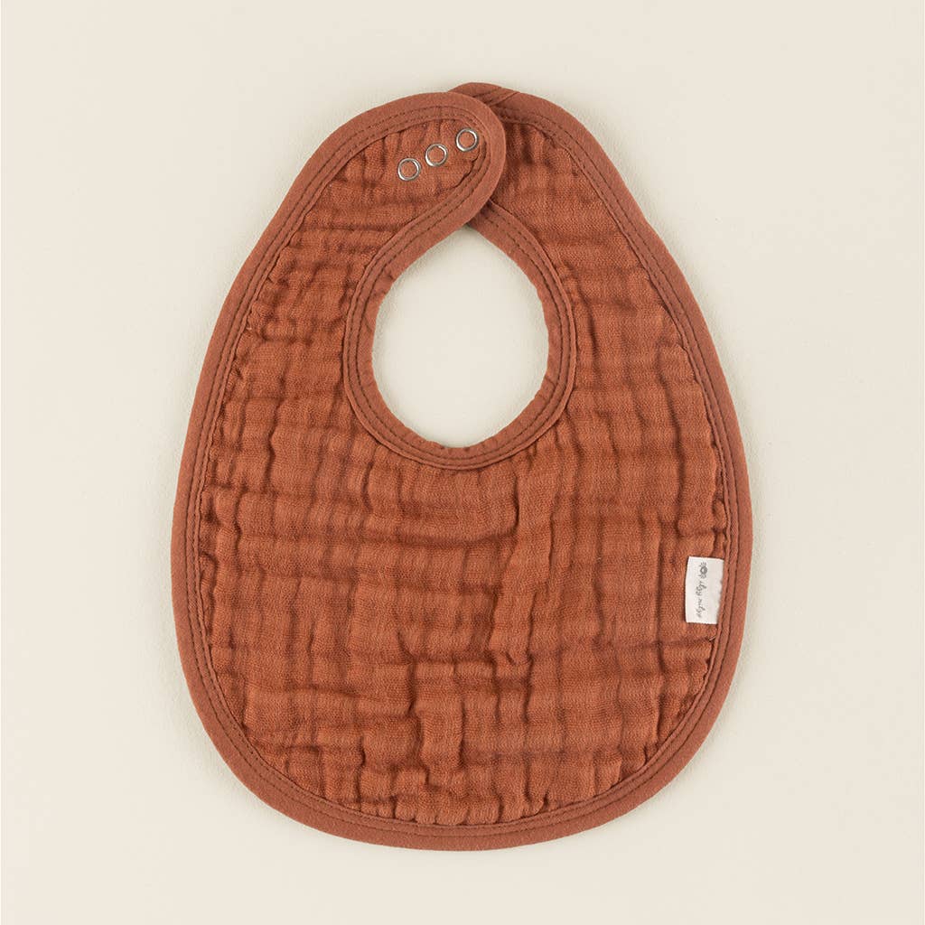 Itzy Ritzy - Itzy Bibs™: Strawberries + Cream