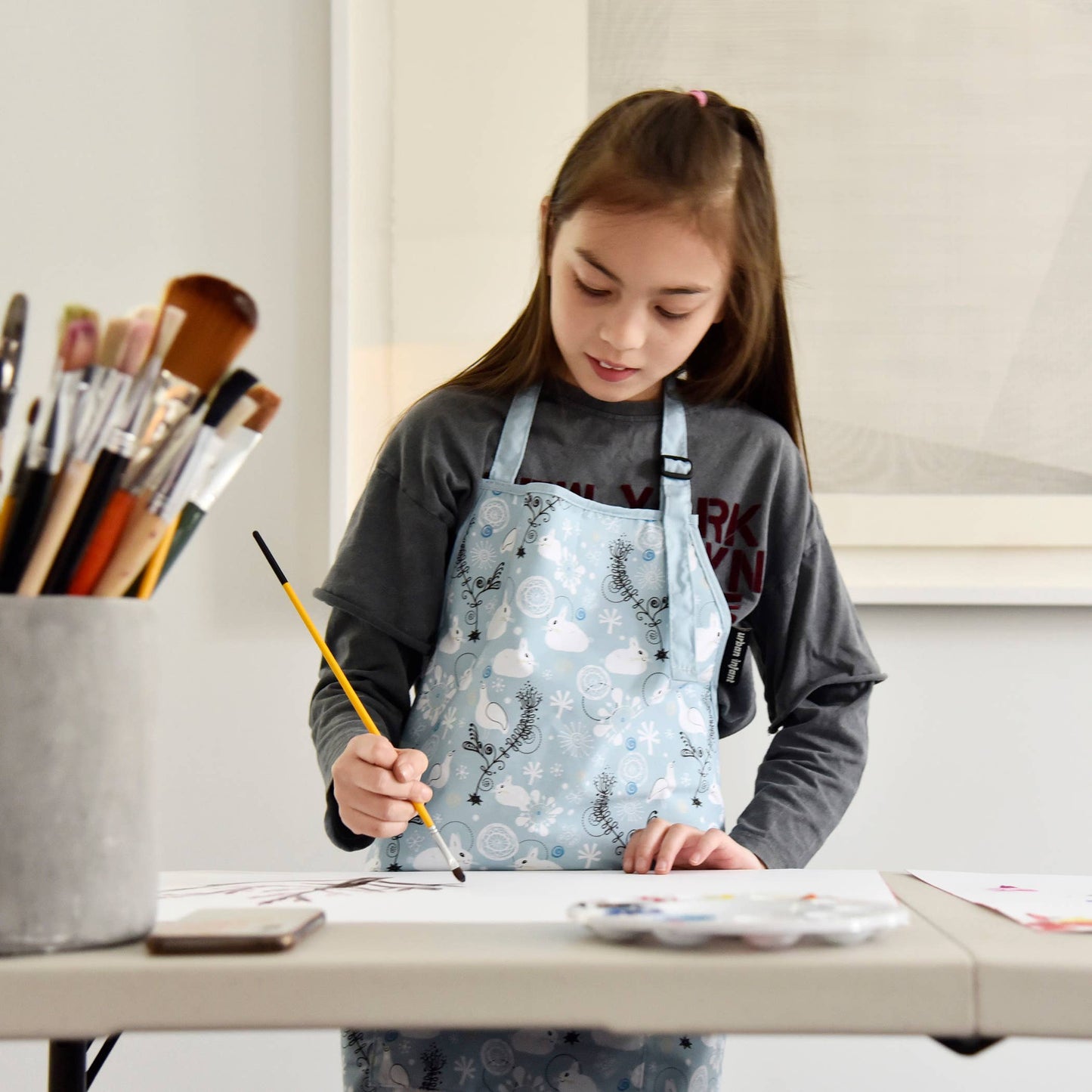 Urban Infant - Little Helper Kids Apron, Washable Cotton/Poly - Bunnies: MEDIUM