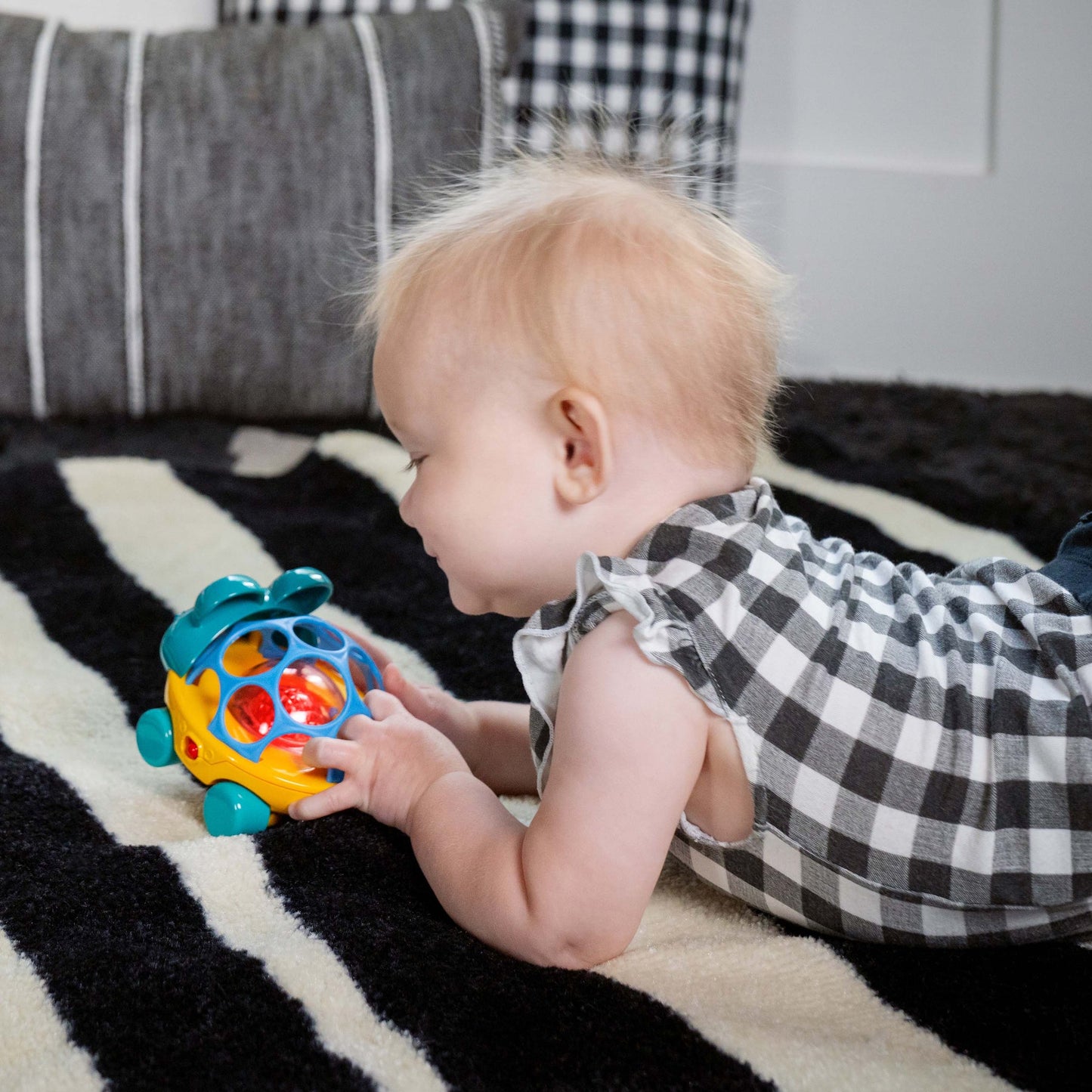 BABY EINSTEIN - Oball Curious Car & Rattle - Neptune