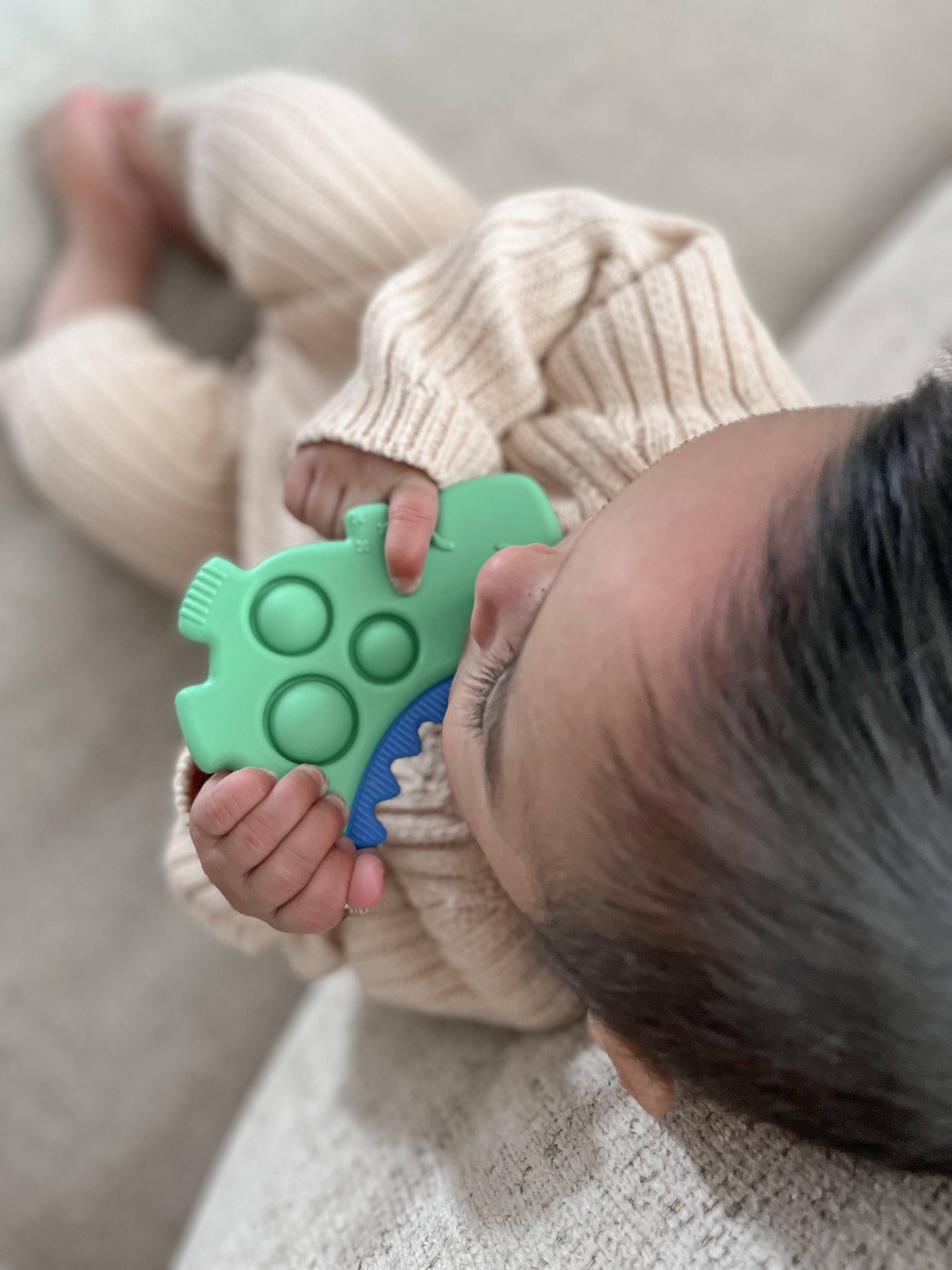 Itzy Ritzy - Itzy Pop Sensory Popper Toy