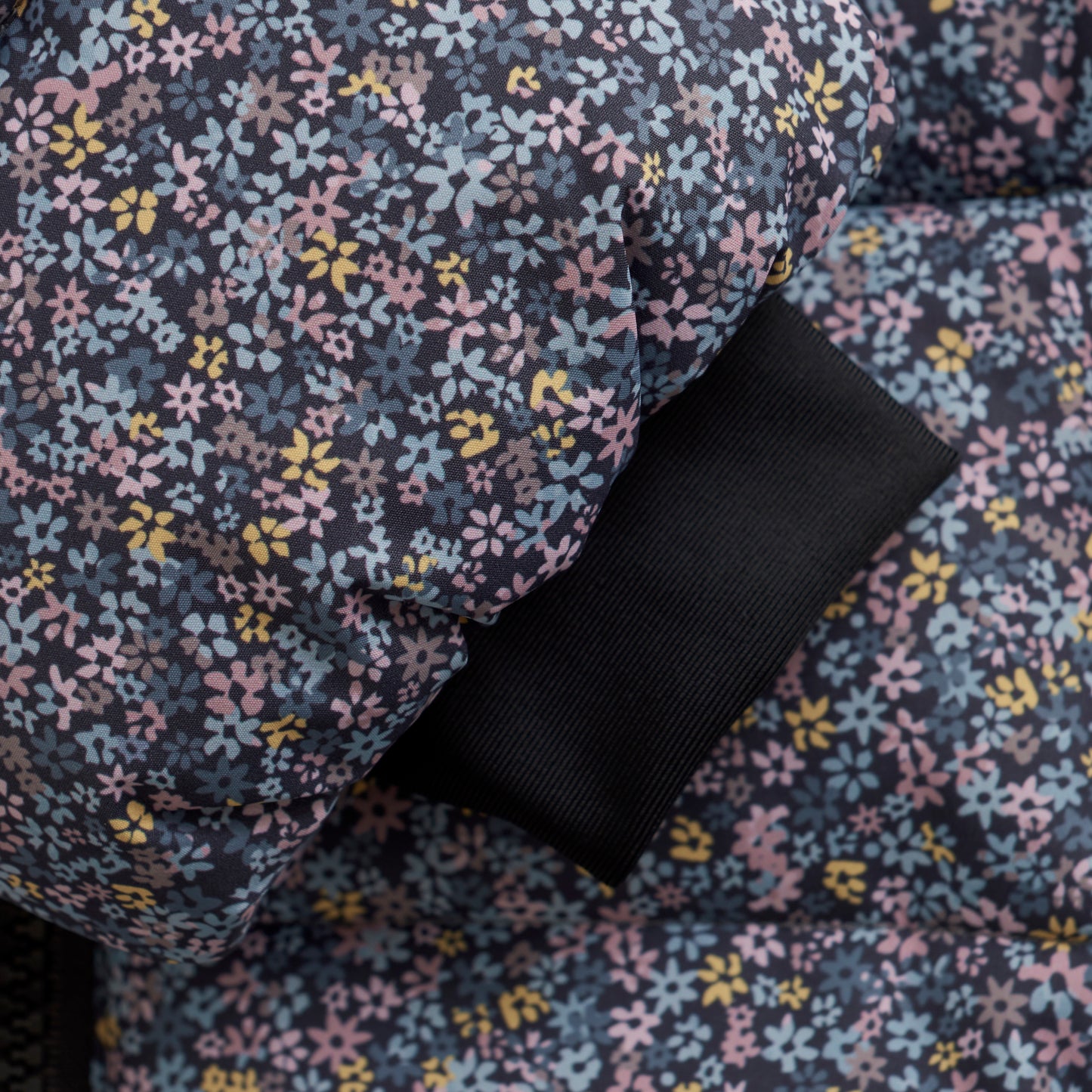 Color Kids Jacket - Quilt & All Over Print - 6Y