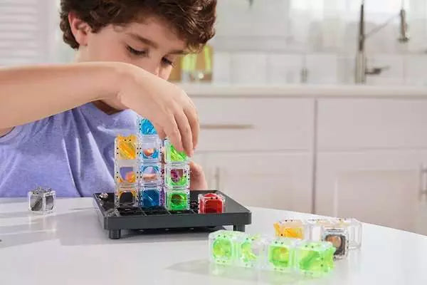 ThinkFun - Gravity Maze