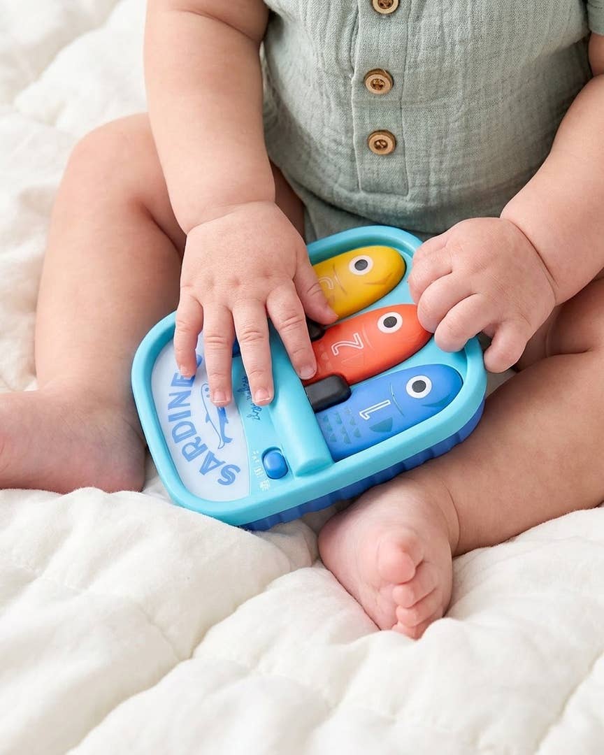 Itzy Ritzy - Bitzy Tunes - Light-up Interactive Piano Toy - Sardines