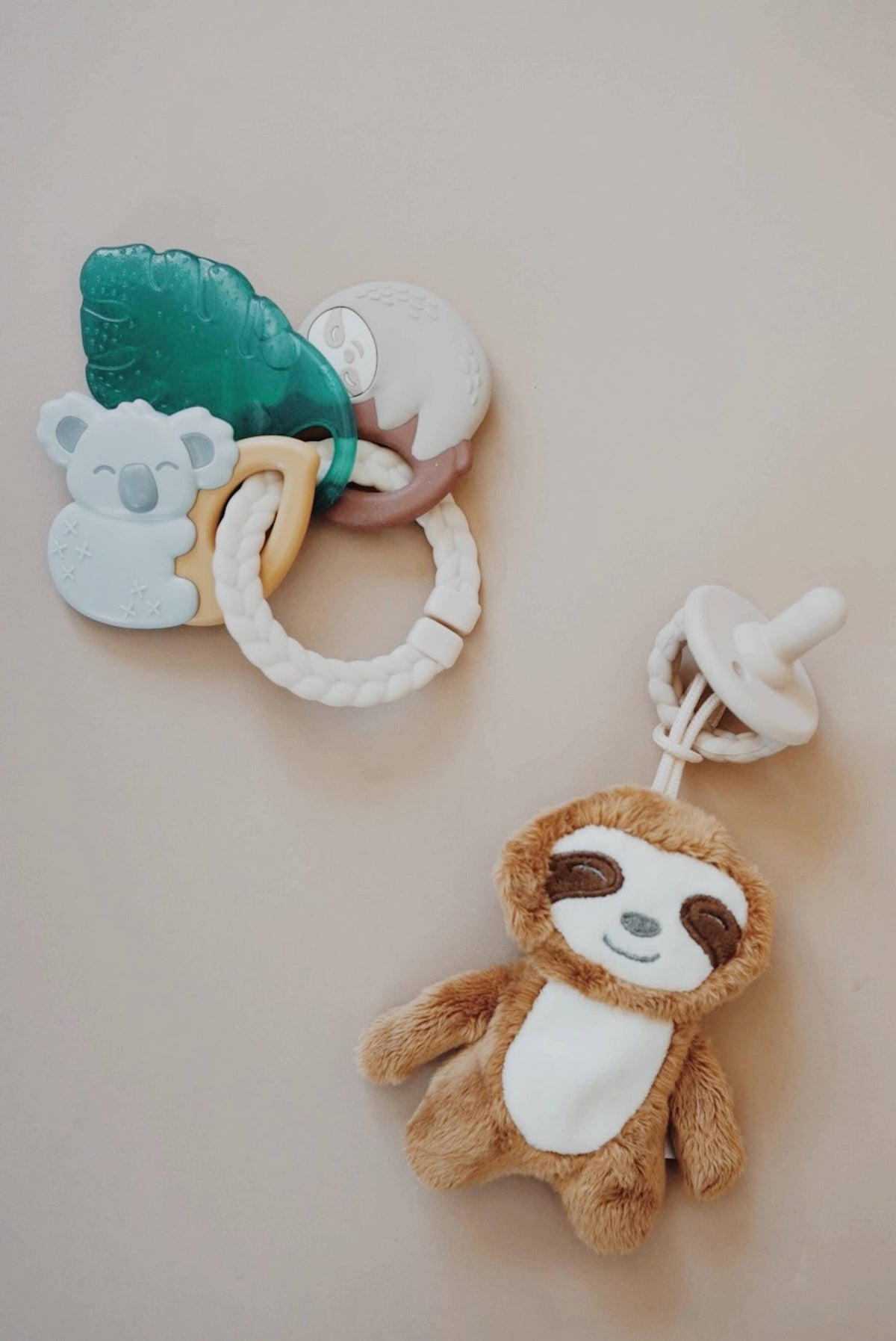 Itzy Ritzy Canada - Tropical Itzy Keys Texture Ring With Teether + Rattle