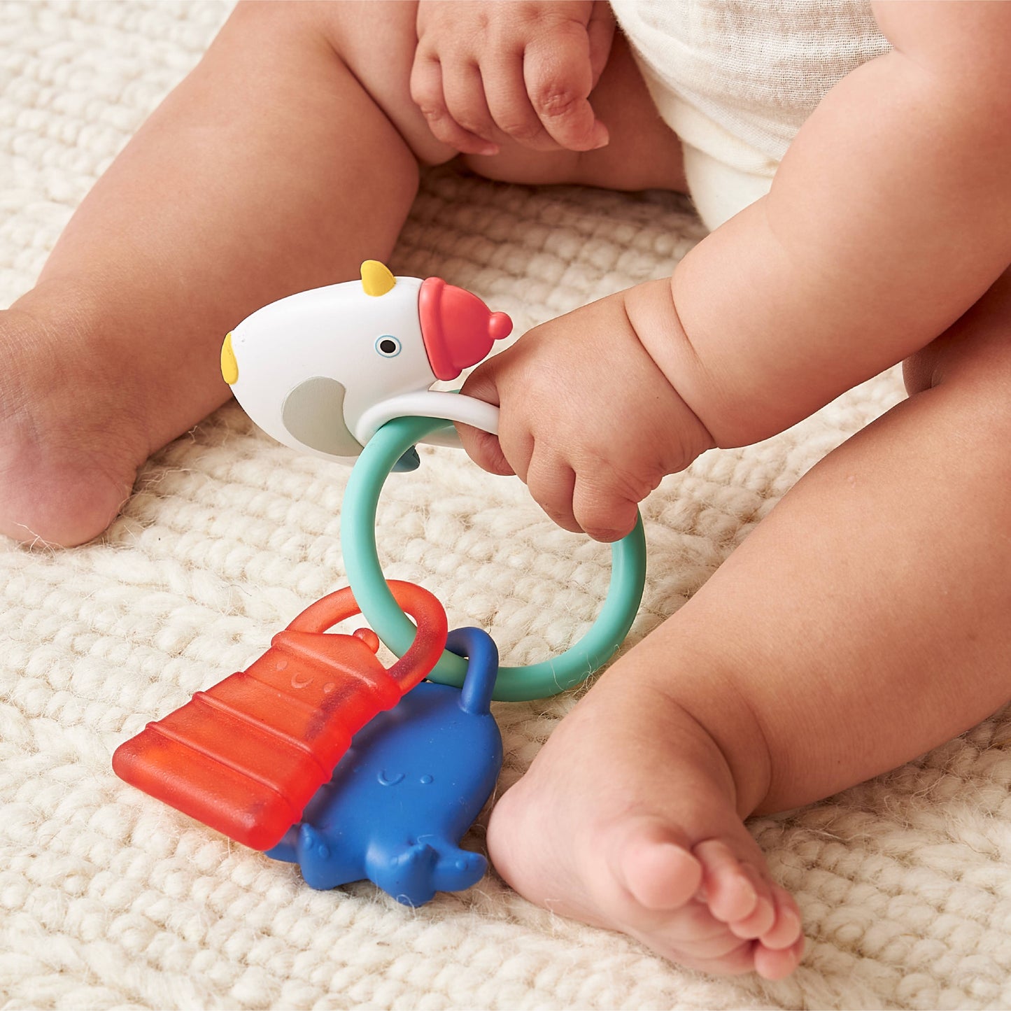 Itzy Ritzy - Nautical Bitzy Charms Teething Toy