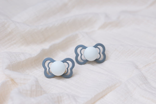 BIBS Pacifier Supreme Silicone 2 PK Sage GLOW / Cloud GLOW