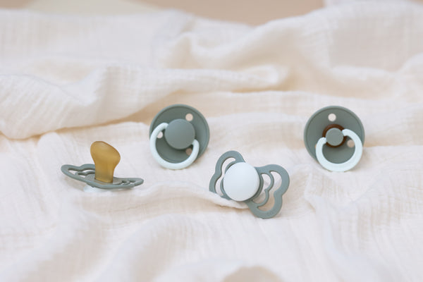 BIBS Pacifier Supreme Silicone 2 PK Sage GLOW / Cloud GLOW