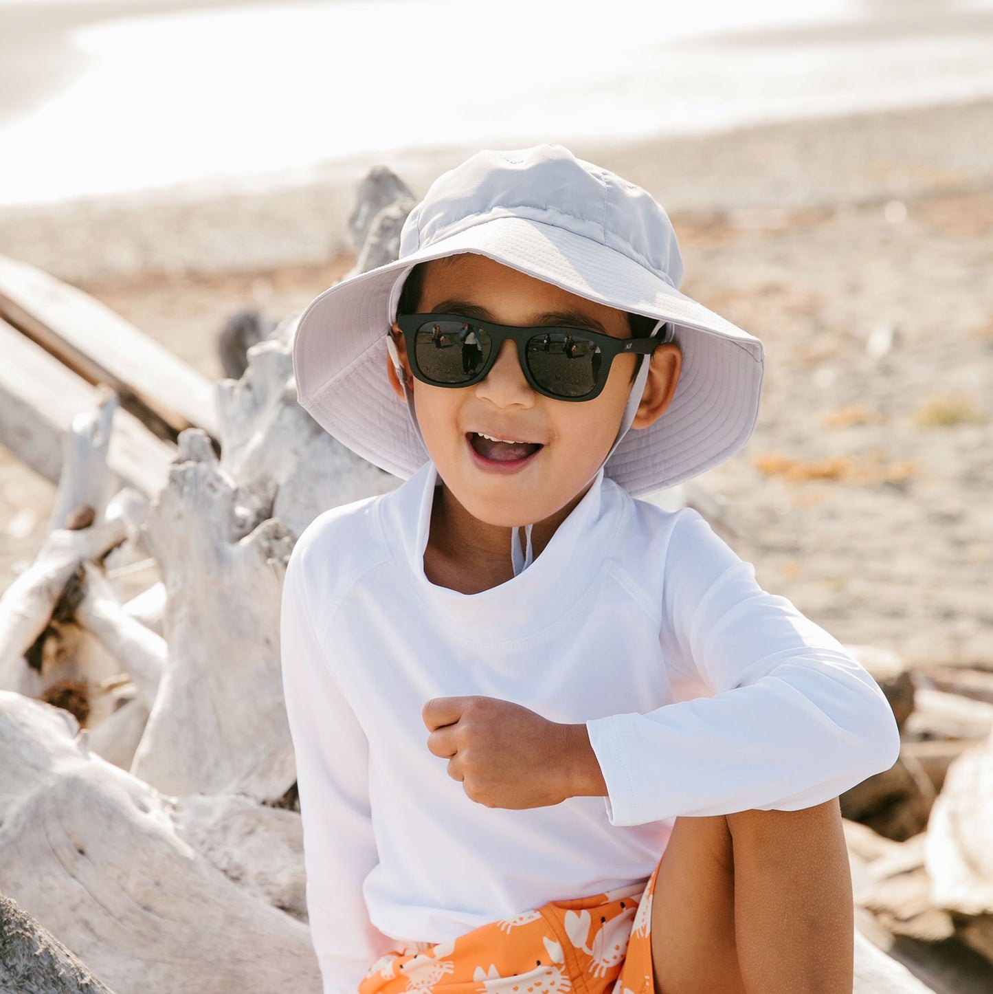 Jan & Jul Urban Xplorer Sunglasses Black