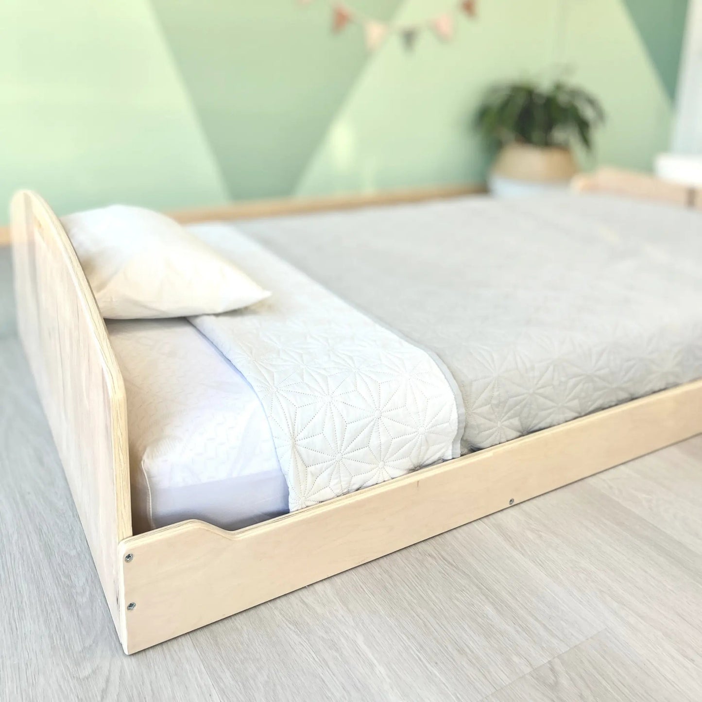 CHERRY - Montessori Floor Bed with Shelves
