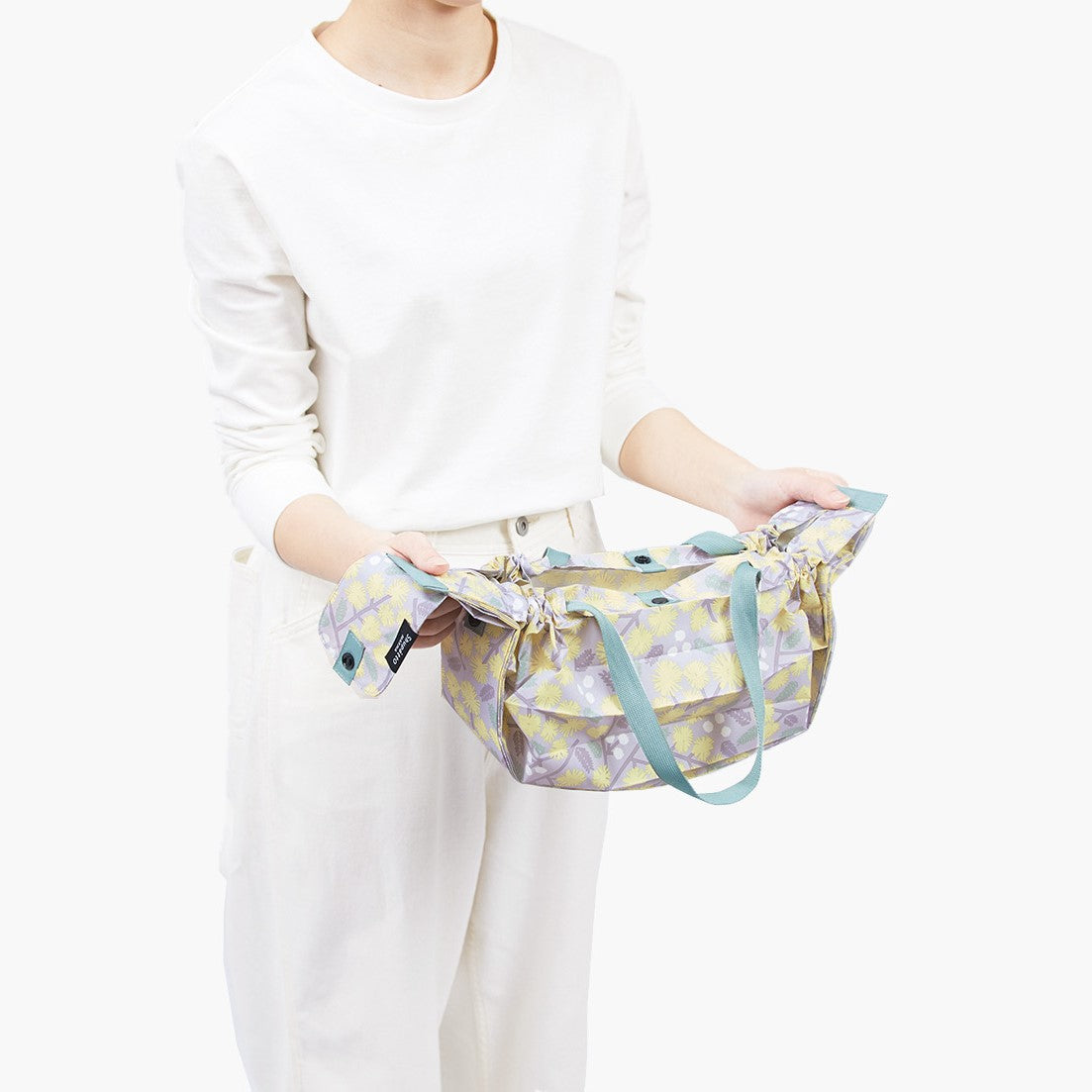 Shupatto Bag - One-Pull Foldable Bag - Hana (Medium)
