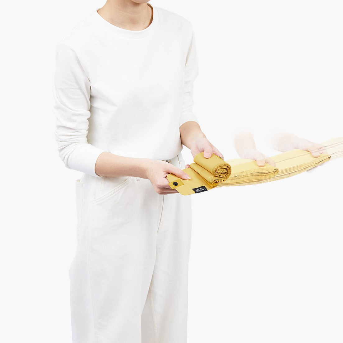 Shupatto Bag - One-Pull Foldable Bag -Karashi (Medium)