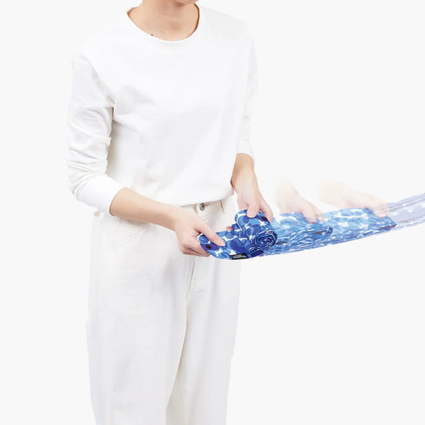 Shupatto Bag - One-Pull Foldable Bag - Umi (Medium)