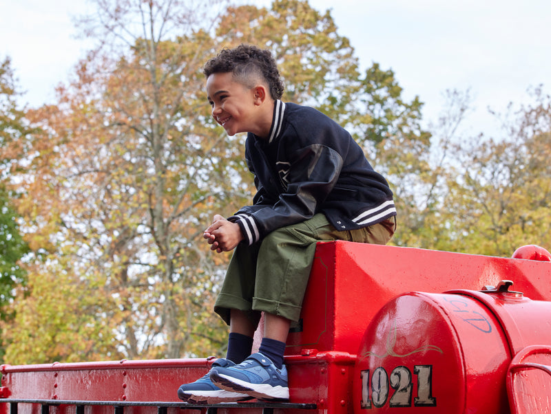 Snowyavis - Daybreak Sneakers