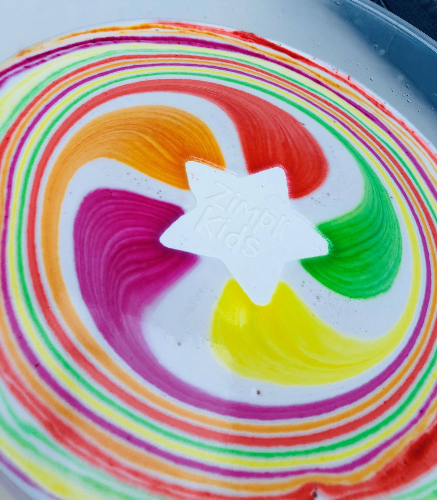 Zimpli Large Star Surprise Colour Baff Bombz -Bath Bomb Toy