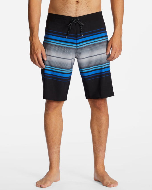 Billabong - All Day Stripe Pro Swim Trunks - Black