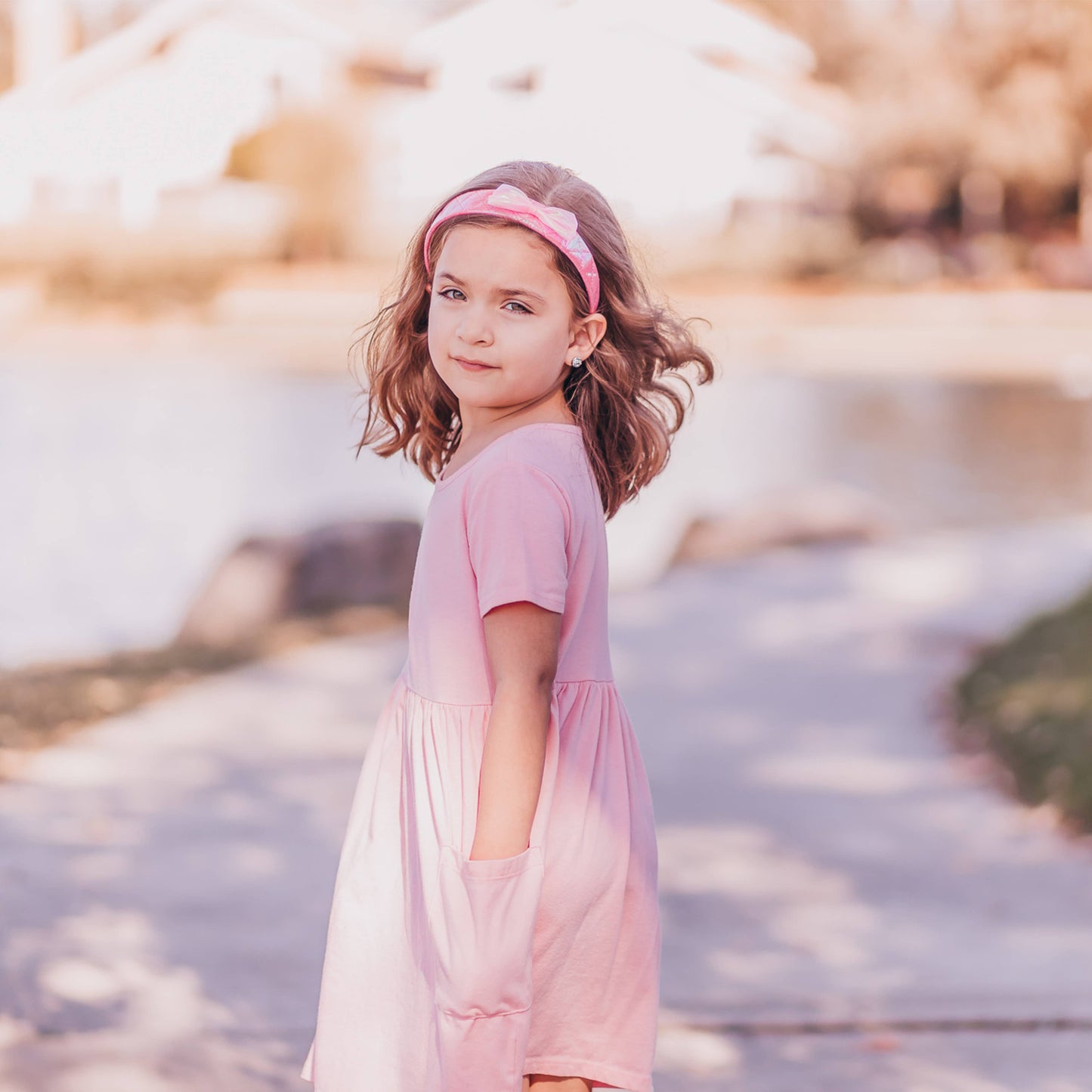 Frog Sac - Wide Iridescent Quilted Bow Headband
