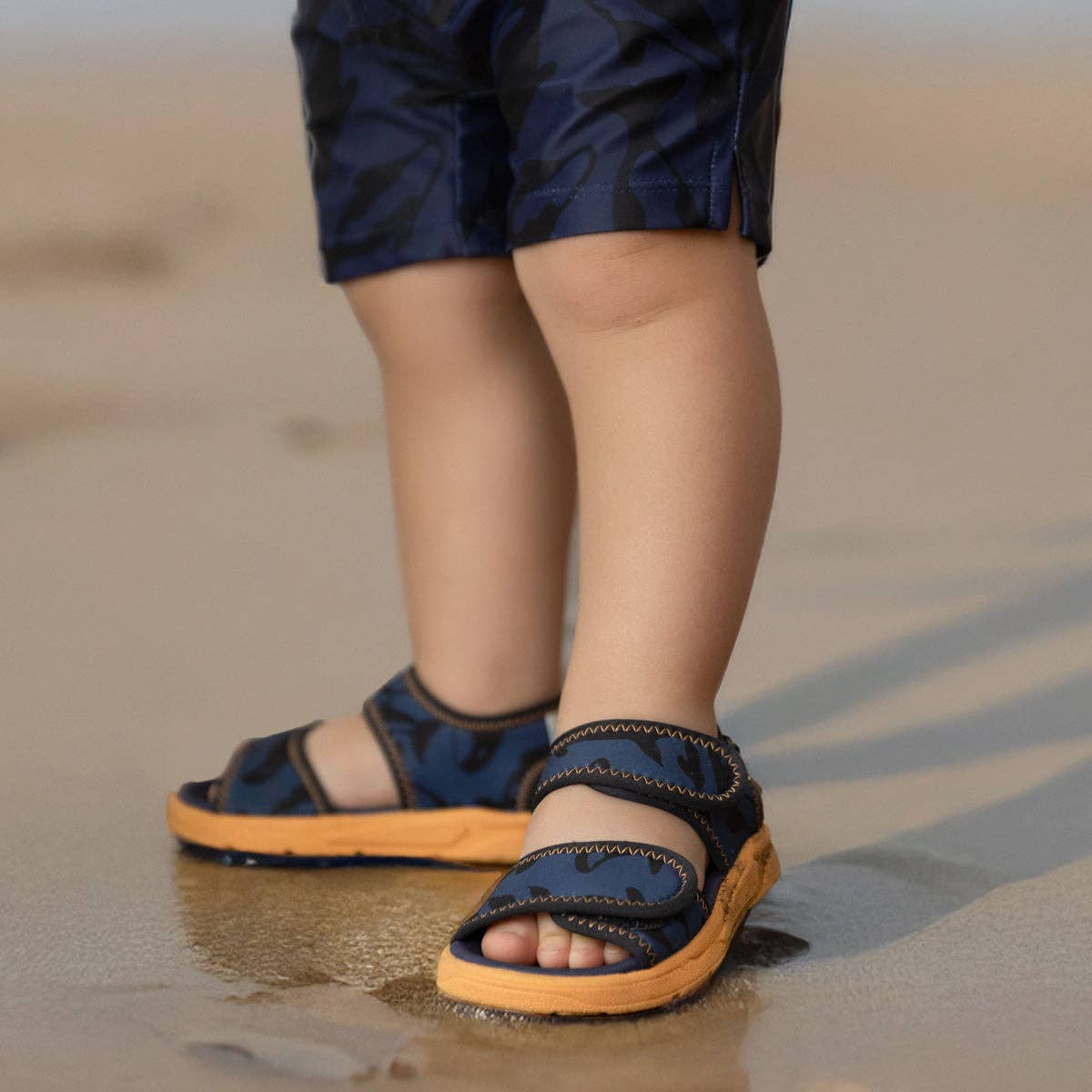 Minnow Designs - Roamii v2.0 Water Play Sandal