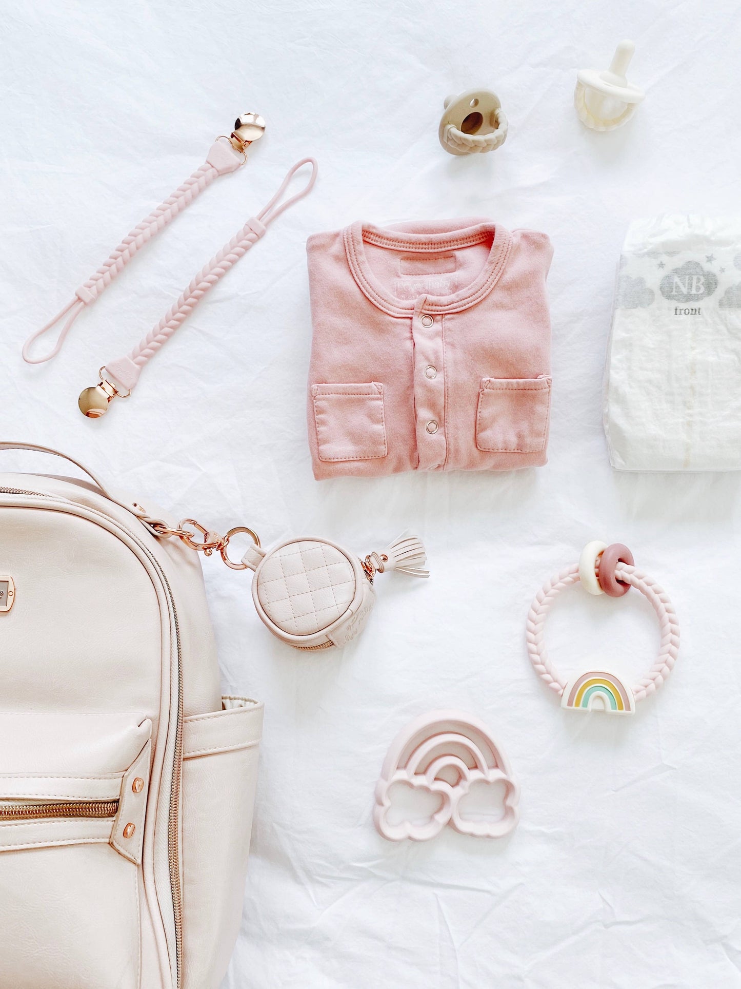 Itzy Ritzy -  Ritzy Rattle™ Silicone Teether Rattles: Highland Cow