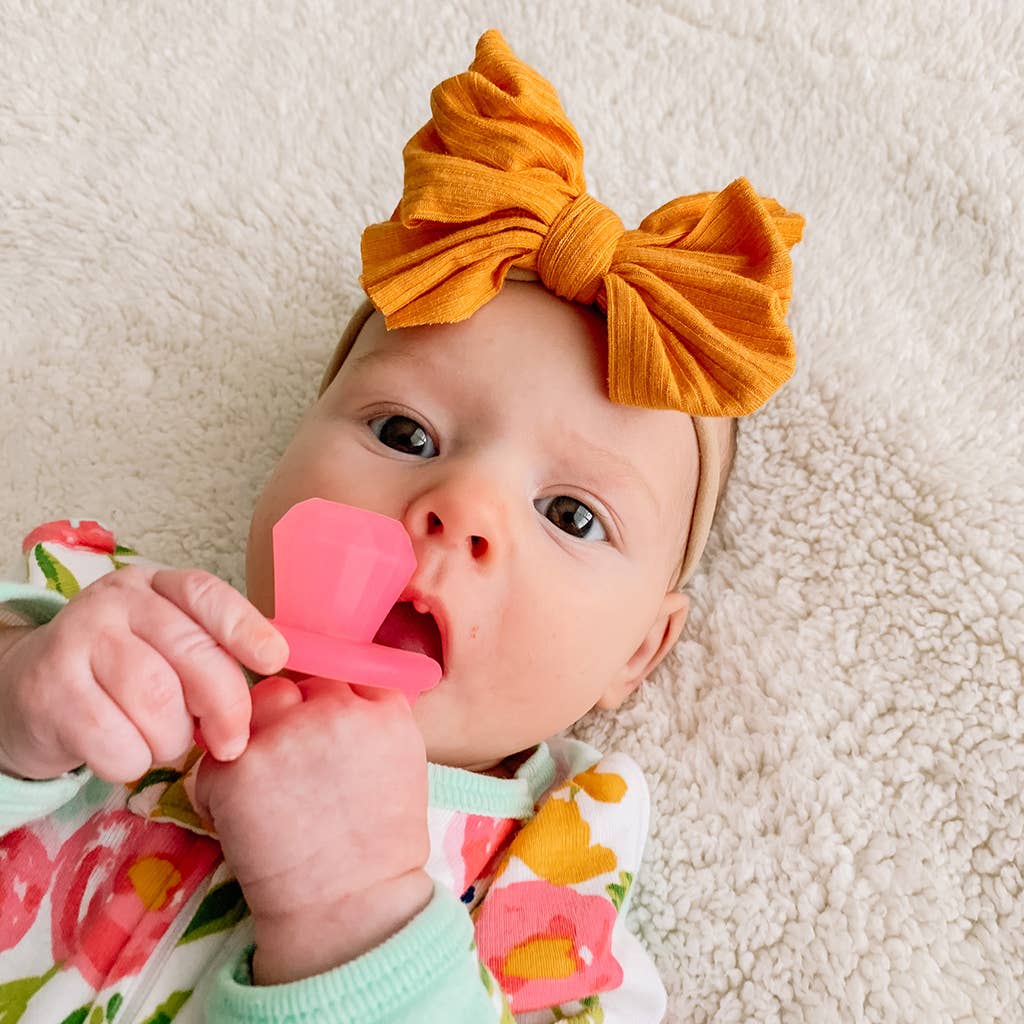 Itzy Ritzy - Teensy Teether™ Soothing Silicone Teether: Diamond
