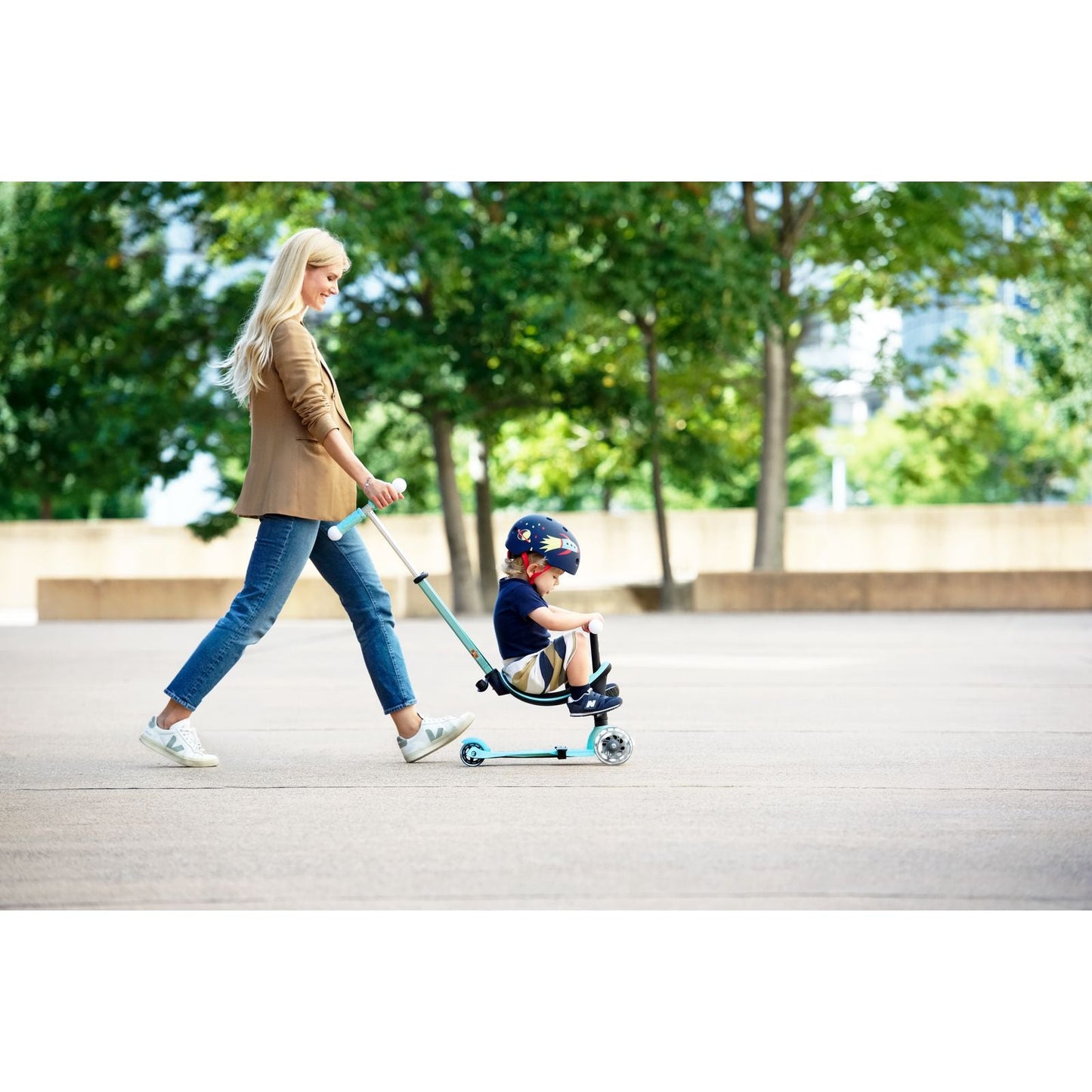 Micro Mini2Grow Magic LED Scooter - Sky Blue