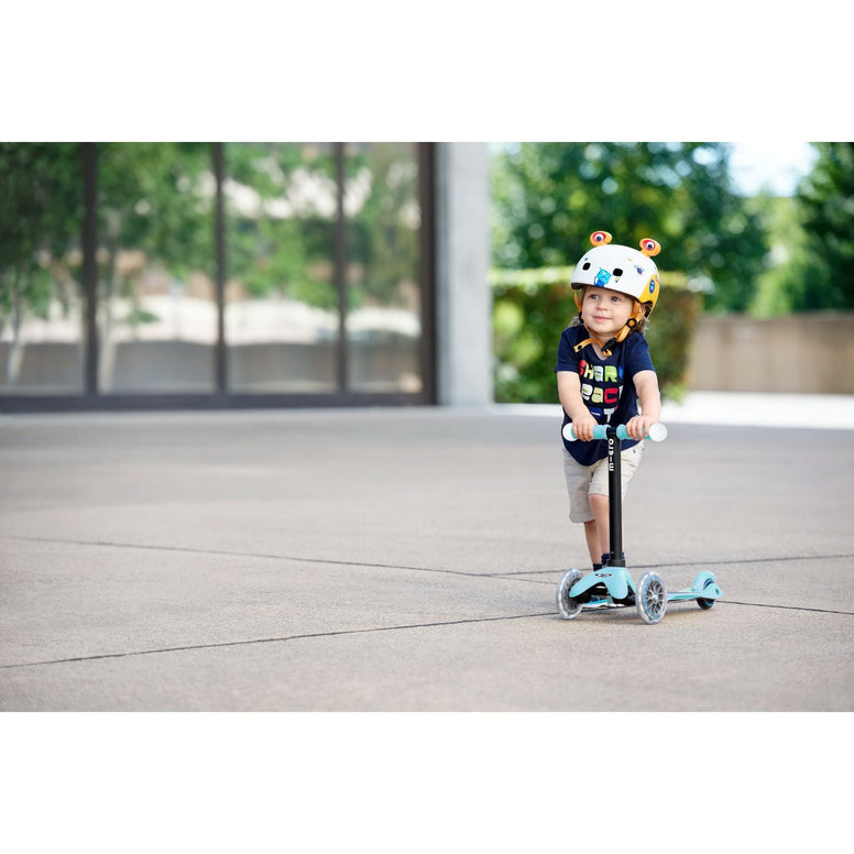 Micro Mini2Grow Magic LED Scooter - Sky Blue